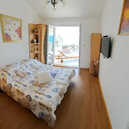 South Side Paradise - Marjan Hill