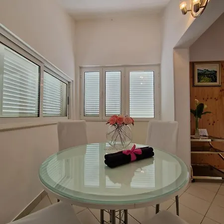 South Side Paradise - Marjan Hill * Split