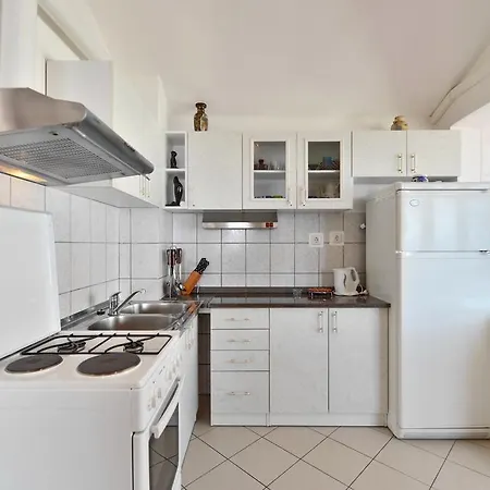 South Side Paradise - Marjan Hill Split